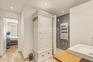 Latresne – Élégante maison familiale avec piscine et grand parc arboré à quelques minutes de Bordeaux