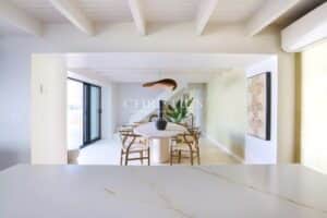 Maison de village rénovée vendue meublée