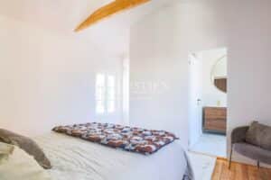 Maison de village rénovée vendue meublée