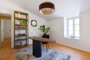 Maison de village rénovée vendue meublée