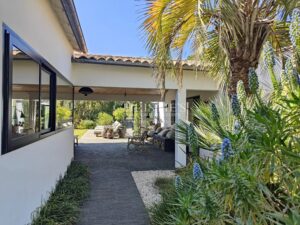 LES PORTES-EN-RE - VILLA AU DESIGN UNIQUE PROCHE PLAGE