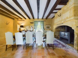 Manoir luxueux du XVe siècle à vendre en Dordogne
