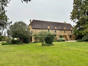 Manoir luxueux du XVe siècle à vendre en Dordogne