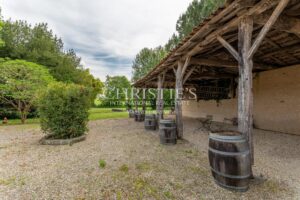 Wonderful Property with Maison de Maître, Mill and Gîtes