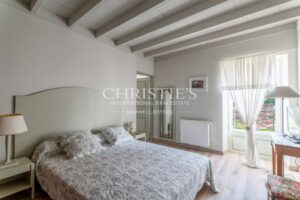 Wonderful Property with Maison de Maître, Mill and Gîtes