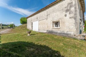 Wonderful Property with Maison de Maître, Mill and Gîtes