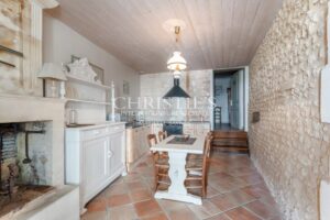 Wonderful Property with Maison de Maître, Mill and Gîtes