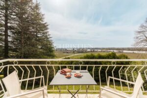 BAURECH – Hacienda-Style Property with Open Views, Pool and Guest House – 30 Minutes from Bordeaux