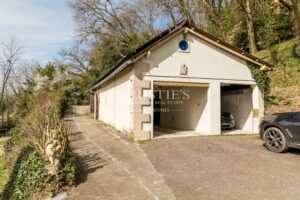 BAURECH – Hacienda-Style Property with Open Views, Pool and Guest House – 30 Minutes from Bordeaux