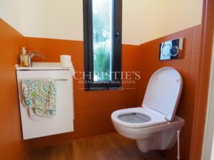 Belle villa contemporaine baignée de lumière