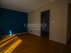 Belle villa contemporaine baignée de lumière