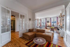 TRIANGLE D'OR - 4 CHAMBRES - ELEVATOR