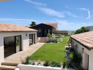 Superb character home with sea views – Les Grenettes