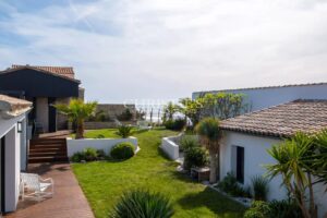 Superbe maison atypique avec vue mer – Les Grenettes