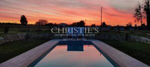 Alliance d’une architecture contemporaine et d’une maison en pierre de taille