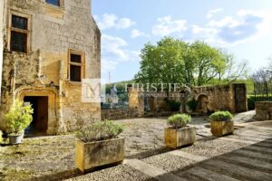 Magnificent Medieval Château in the Heart of the Dordogne