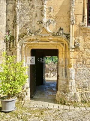 Magnificent Medieval Château in the Heart of the Dordogne