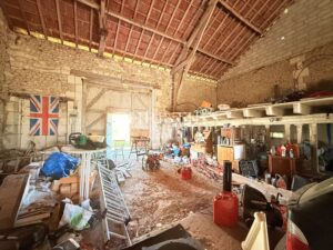 An Artist’s Retreat in Complete Seclusion – Open Views and Absolute Tranquillity