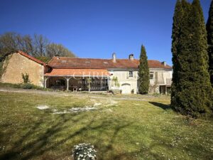 An Artist’s Retreat in Complete Seclusion – Open Views and Absolute Tranquillity