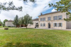 COGNAC – A VENDRE MAGNIFIQUE PROPRIETE VITICOLE
