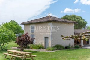 COGNAC – A VENDRE MAGNIFIQUE PROPRIETE VITICOLE