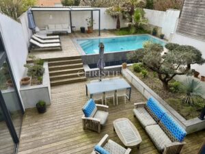 Maison d’architecte avec piscine et garage - LA ROCHELLE – Quartier Fétilly