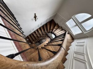 Fabulous Neo-Classical town mansion in the heart of Saumur