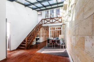 BORDEAUX SAINT-SEURIN – PROFESSIONAL PREMISES INVESTMENT