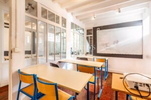 BORDEAUX SAINT-SEURIN – PROFESSIONAL PREMISES INVESTMENT