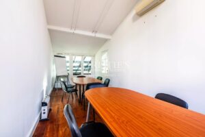 BORDEAUX SAINT-SEURIN – PROFESSIONAL PREMISES INVESTMENT
