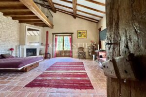 Manoir historique au cœur de Tusson, village d’exception en Charente