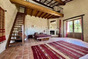 Manoir historique au cœur de Tusson, village d’exception en Charente