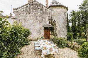 Charming Priory in quiet village in the rural Deux-Sevres, one hour from Saumur and Poitiers