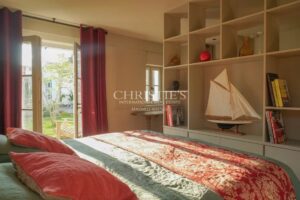 LES PORTES-EN-RE - Atypical, landscaped family home a few minutes from the beach