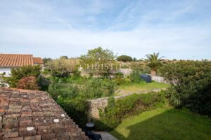 Maison de village en pierre piscinable