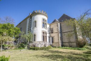 Timeless Elegance & Rural Serenity: A Majestic Chateau Estate with a Chapel and 13.2 hectares of land