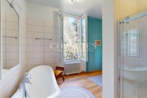 Élégante maison de caractère avec parc arboré, piscine et fort potentiel d’accueil