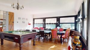 Élégante maison de caractère avec parc arboré, piscine et fort potentiel d’accueil