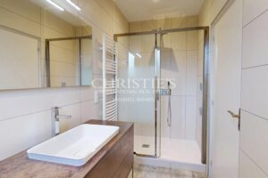 Élégante maison de caractère avec parc arboré, piscine et fort potentiel d’accueil