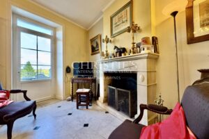 Maison de Maître d’Exception dominant la Charente, aux portes d’Angoulême