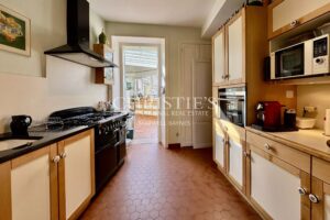 Maison de Maître d’Exception dominant la Charente, aux portes d’Angoulême