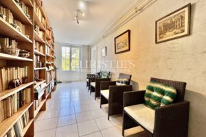 Maison de Maître d’Exception dominant la Charente, aux portes d’Angoulême