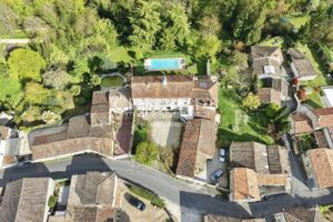 Maison de Maître d’Exception dominant la Charente, aux portes d’Angoulême
