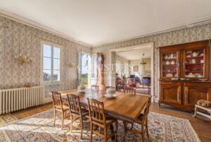 Propriété avec vue au coeur de la campagne girondine