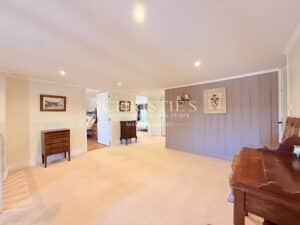 Where Tuscany Meets the Charente – A Distinguished Estate with Endless Horizons