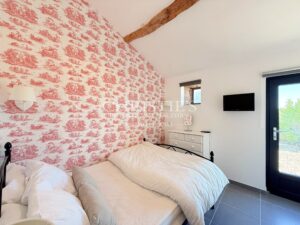 Where Tuscany Meets the Charente – A Distinguished Estate with Endless Horizons