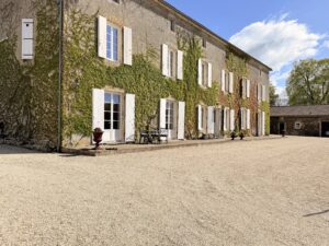 Character property with pool, outbuildings and enclosed land