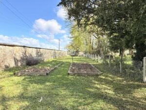 Character property with pool, outbuildings and enclosed land