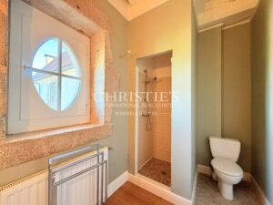 A Character Estate with Courtyard and Parkland – Space, Authenticity and Enduring Quality in the Limousin