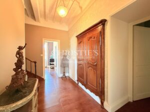 A Character Estate with Courtyard and Parkland – Space, Authenticity and Enduring Quality in the Limousin